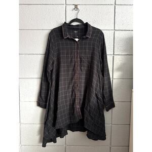 NWT Tulip Asymmetrical Hem Plaid Color Stitch Button Tunic size M
